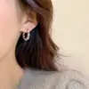 Pendientes de Perla Circulares de Diseño de Nicho de Lujo Ligero Coreano para Mujer, Nuevos Clips de Oreja Retro Personalizados