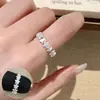 Anillo Delgado Minimalista Versátil para Mujer, Moderno y Único, Estilo Fresco y Natural, Anillo Abierto de Celebridad de Internet, Anillo de Dedo Índice de Alta Gama