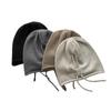 Gorro de punto de color sólido con correa para mujer, estilo retro, estilo coreano, cálido, de lana, para otoño e invierno, con cara pequeña