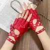 Luvas Punk de Dança Sem Dedos Femininas Performance Personalidade Couro Rebite Meio Dedo Munhequeira Luvas Góticas Vazadas