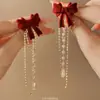 Pendientes de Flor de Terciopelo Retro, Pendientes de Lujo Accesible de Gama Alta, Elegantes, de Gama Alta y Atmosféricos Pendientes Rojos de Otoño e Invierno para Año Nuevo para Mujer
