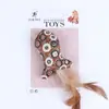 Conjunto de brinquedos de pena estampada estilo japonês para gatos, em formato de coração e peixe, brinquedo de tecido durável para os gatos se divertirem e aliviarem o tédio