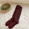 Calcetines de ternera blancos lechosos con borde de volantes para mujer, calcetines largos apilables de primavera y otoño con encaje hueco, calcetines altos JK sin costuras