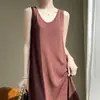 Vestido Largo Casual Sin Mangas de Hielo de Seda con Volantes Sencillo de Color Sólido Cuello en U para Mujer, Transpirable, Cómodo, con Perlas, Estilo Francés, Hasta la Rodilla