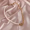 Colar de Pérolas de Água Doce Transfronteiriço para Mulheres, Corrente Versátil de Aço Inoxidável com Fecho OT, Colar de Clavícula com Emenda Assimétrica Tendência