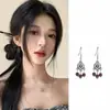 Brincos exóticos mais vendidos, ganchos de ouvido clássicos elegantes artísticos vintage, brincos versáteis com pingente de franja vazado da moda