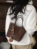 Bolsa tote transfronteiriça, de alta qualidade, fashion e de grande capacidade para mulheres, nova coleção de outono 2026, bolsa de ombro retrô e minimalista, bolsa transversal moderna