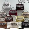 Bolso Tote de Cuero Genuino 2025 Nuevo Estilo de Moda para Madres de Mediana Edad, Elegante Bolso de Hombro Cruzado de Cuero Genuino para Mujeres