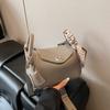Bolsos de Diseño de Nicho para Mujer 2026 Nuevo Bolso de Hombro o Axila de Moda con un Toque de Lujo Bolso Cruzado Versátil