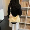 Bolsa Transversal Estilosa Estrela Estilo Coreano Primavera e Verão para Mulheres 2026 Nova Fresca e Bonita Bolsa de Lona Dumpling para o Dia a Dia