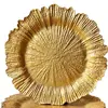 Pratos de Base de Luxo Cor Dourada Exportação Estilo Europeu Pratos Esculpidos Restaurante Ocidental Festa de Natal Pratos Decorativos de Plástico