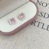 Nuevos Pendientes de Trébol de Cuatro Hojas, Pendientes de Lujo Ligero y de Alta Gama para Mujer, Diseño de Nicho, Pendientes Versátiles para Vacaciones, Viajes Diarios y Uso Cotidiano