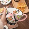 Caneca de café da manhã em cerâmica de alto valor, com relevo pintado à mão, acompanhada de colher, pode ir ao forno de micro-ondas