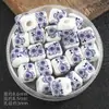 Contas Cerâmicas Quadradas Azuis e Brancas Estilo Chinês 8mm com Furos Retos, Contas Quadradas Cerâmicas Decorativas para Pulseiras e Acessórios de Vestuário
