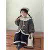 Jaqueta infantil acolchoada de algodão para meninas, outono e inverno, quente e grossa, estilo coreano, casaco de algodão floral com gola redonda, tema floresta para bebê menina