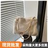 Bolso de Gran Capacidad para Mujer 2025 Invierno Nuevo Bolso Cuadrado Pequeño Sencillo y a la Moda para Viajar al Trabajo Bolso Tote de Hombro Axila