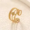 Anillo Sencillo de Acero de Titanio Estilo Europeo y Americano de Gama Alta Abierto de Nicho Elegante Moderno para Hombres y Mujeres