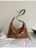 Bolso vintage de otoño e invierno para mujer, nuevo bolso de hombro con estampado de leopardo de gran capacidad, moderno y versátil, bolso tote de alta gama para el día a día