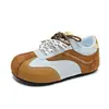 Nueva colección de otoño 2026 de zapatillas blancas para mujer, estilo coreano, a la moda, adecuadas para estudiantes, casuales, versátiles y perfectas para el estilo callejero - F550