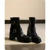 Novas botinhas de salto alto outono/inverno 2026 para mulheres, com bico redondo, design retrô, sola grossa, estilo fashion e efeito emagrecedor, em estilo coreano com saltos grossos.
