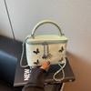 Bolsa Pequena Quadrada Nova Transfronteiriça Feminina Corrente Transfronteiriça Borboleta Portátil Bolsa Caixa Ombro Único Transversal Moda Bolsa de Cosméticos