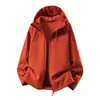 Nova jaqueta softshell outdoor estilo montanha 2026, estilo casal primavera/outono, com corte tridimensional, à prova de vento, à prova d'água e com capuz
