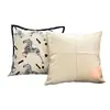 Sofá moderno minimalista con cojines estilo ins en blanco y negro, patrón de cebra de lujo ligero, adecuado para sala de estar, mesita de noche y casa de huéspedes, funda de almohada vintage para ventanal