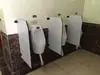 Orinales públicos para hombres y mujeres en escuelas, inodoros de tipo sentadilla, mamparas a prueba de humedad, mamparas de baño anti salpicaduras, paneles de construcción y reparación