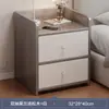 Mesa de cabeceira para quarto de casa, novo modelo 2026, pequeno armário de armazenamento de prateleira de cabeceira simples moderno estilo italiano