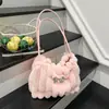 Bolso de Hombro de Felpa Casual de Moda para Mujer, Nuevo Estilo, Gran Capacidad, Moderno y Único, Adecuado para el Trabajo y Salir