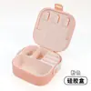 Joyero portátil para anillos, joyas, collares, pintalabios, caja de almacenamiento de plástico PP multifunción para llevar en el equipaje de mano.