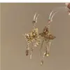 Pendientes de Borla de Mariposa con Pedrería Exagerada de Alta Resistencia Estilo Europeo y Americano para Mujer, Lujo Ligero, Pendientes Elegantes y de Alta Gama, Nuevo Modelo 2026