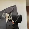 Bolso de Hombro con Cadena de Moda Tendencia para Debajo del Brazo Nuevo Verano 2026 Bolso de Mano Elegante Bolso Cruzado Pequeño Único de Moda