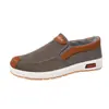 Zapatos de tela nuevos estilo Pekín antiguo para hombre, mocasines sin cordones, antideslizantes, resistentes al desgaste, zapatos casuales de trabajo, zapatillas de lona transpirables