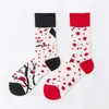 Meias Longas de Algodão Jacquard Cartoon Criativas Nova Tendência Outono/Inverno Estilo Casal Asimétricas Personalidade da Moda