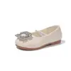 Sapatos de Salto Único com Fivela de Strass para Meninas 2026 Nova Coleção Primavera e Verão Estilo Coreano para Meninas Sapatos de Couro Sapatos de Performance com Solado Macio para Crianças Sapatos de Princesa