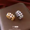Anel Aberto Larga Flor de Zircônia Banhado a Ouro Real com Design Vazado, Toque de Luxo Leve e High-End, Anel para Dedo Indicador, Joia Versátil de Nicho