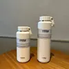 Botella de agua deportiva para exteriores TYESO para hombres y mujeres, taza aislada de gran capacidad con asa conveniente, taza portátil