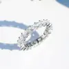 Venta caliente de eBay anillo clásico Ma Zhengfang Princess de diamantes completos anillo de compromiso de diamantes de simulación europeo y americano femenino