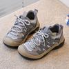 Zapatos Exteriores Casuales Estilo Coreano para Niños 2025 Otoño Nuevos para Niños Suela Suave Ligeros, Elegantes, Versátiles y Cómodos Zapatos Deportivos