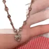 Collar Atmosférico de Corazón con Diamantes Rosas Apilados Collar Corto de Diamantes Brillantes Nueva Cadena para Clavícula Linda 2025