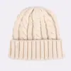 Gorro de Punto Trenzado Antihielo de Calidad de Fábrica Transfronterizo con Logo Personalizado Venta al por Mayor Grueso Cálido para Exteriores Gorro de Punto Trenzado