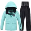 Novo traje de esqui infantil para meninos e meninas, traje de esqui infantil espesso e quente para áreas externas e à prova d'água
