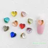 Novos acessórios de nail art de pêssego com fundo transparente bicolor, celebridade da internet, borda dourada, coração de cor mista transparente, acessórios para capa de celular DIY