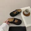 Meias-pantufas Fechadas Estilo Coreano para Mulheres, Novo Modelo Verão 2026, Chinelos Mary Jane Vazados Respiráveis Planos para Combinar com Vestidos