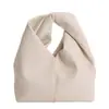 Bolso de Viaje Casual de Gran Capacidad 2026 Bolso de Mano Simple de Personalidad de Moda con Patrón de Lichi Bolso Cubo para Mujer