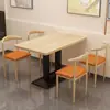 Loja de Hot Pot Picante e Macarrão para Churrasco Refeições de Café da Manhã Refeições Rápidas Conjunto de Mesa e Cadeira para Refeição Loja de Chá de Leite e Sobremesas Restaurante Mesas e Cadeiras Estilo Chinês para Uso Comercial