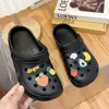 Sandalias zuecos para mujer ins antideslizantes 2026 modelo nuevo sandalias de media punta cerradas tipo perezoso para playa para uso exterior en verano para mujer