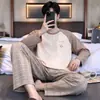 Venta al por mayor de fábrica Pijamas para hombre Otoño de imitación de algodón 2026 Nuevo Manga larga Talla grande Gris Oscuro Ropa para el hogar Otoño e Invierno