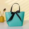 Fabricantes de remaches al por mayor, bolsas de papel de cartón blanco, bolsas de ropa, bolsos, bolsas de regalo con lazo, bolsas de compras, embalajes.